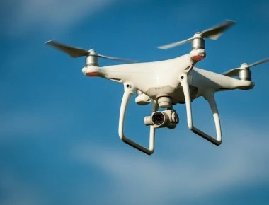 Πυροσβεστική: «Σταματήστε να πετάτε drones πάνω από τις πληγείσες περιοχές»